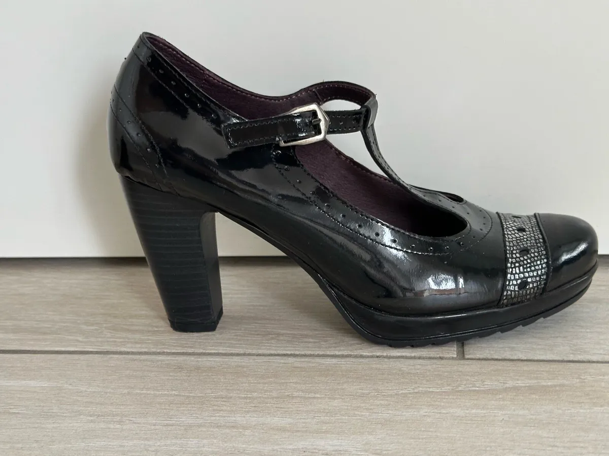 Woman shoes - Image 2
