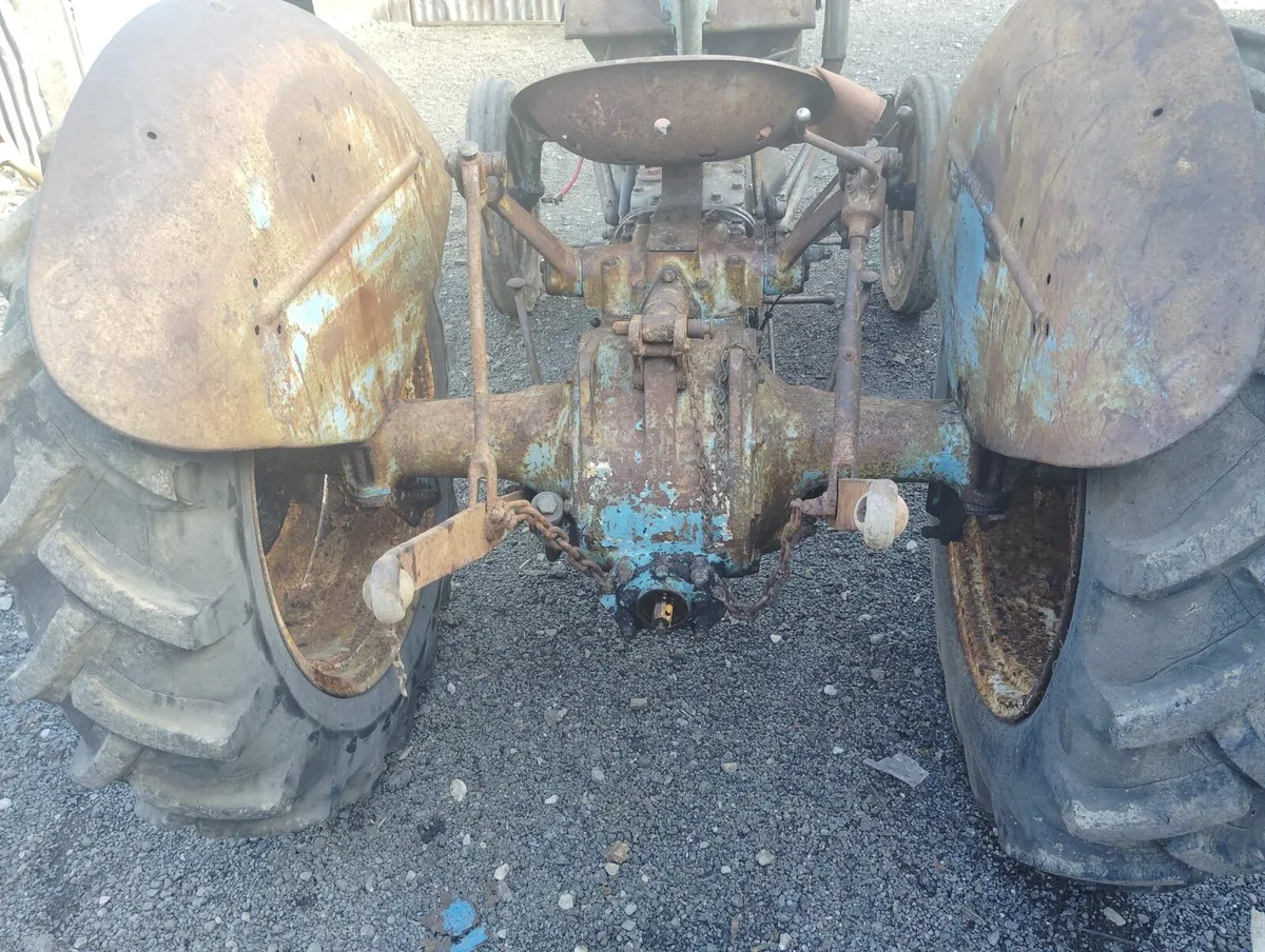 Ferguson 20 tvo - Image 3