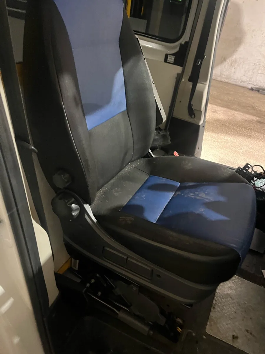 2017 Citroen relay  Vw caddy traffic - Image 4