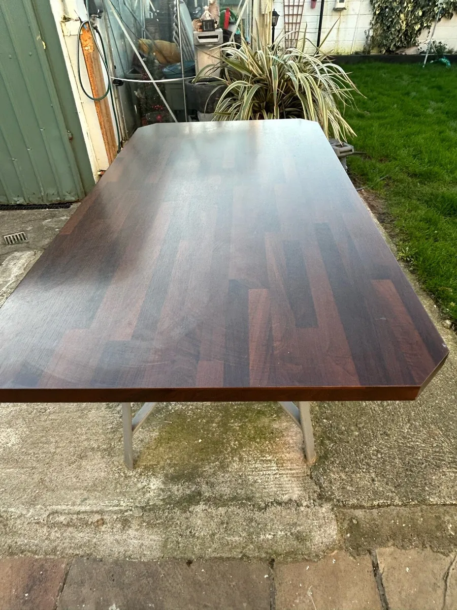 Island worktop - Image 1
