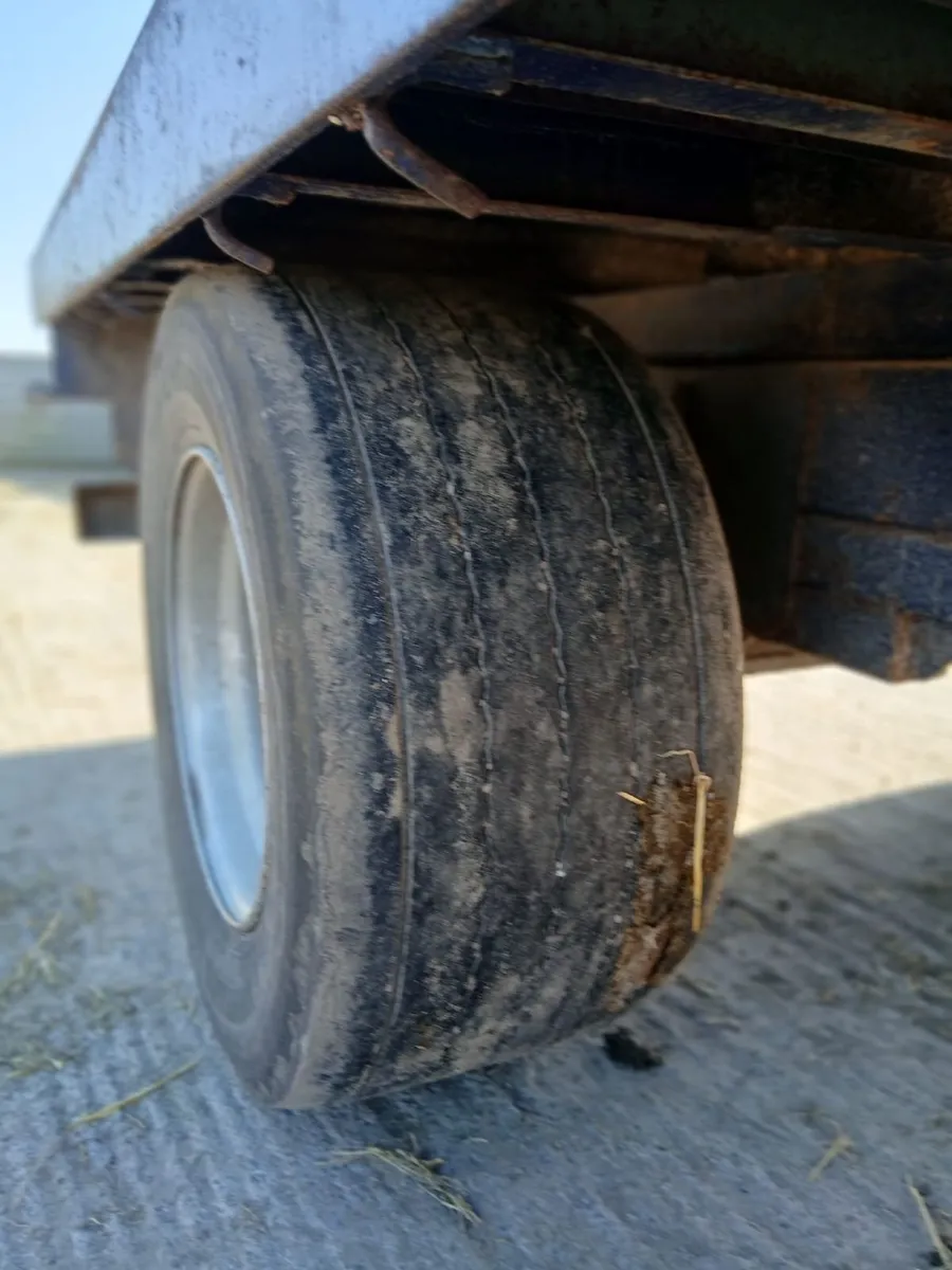 Bale Trailer - Image 2