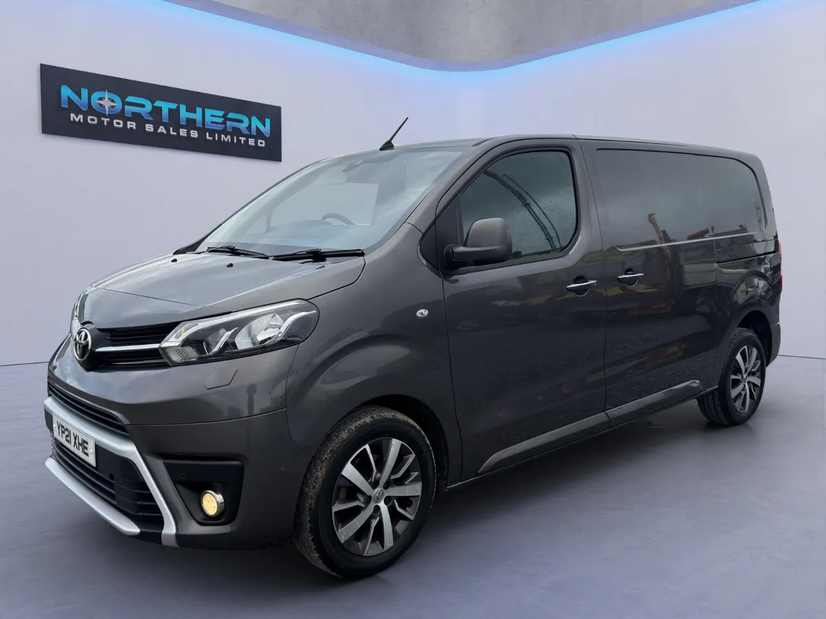 2021 Toyota Proace Design 2.0D - Image 2
