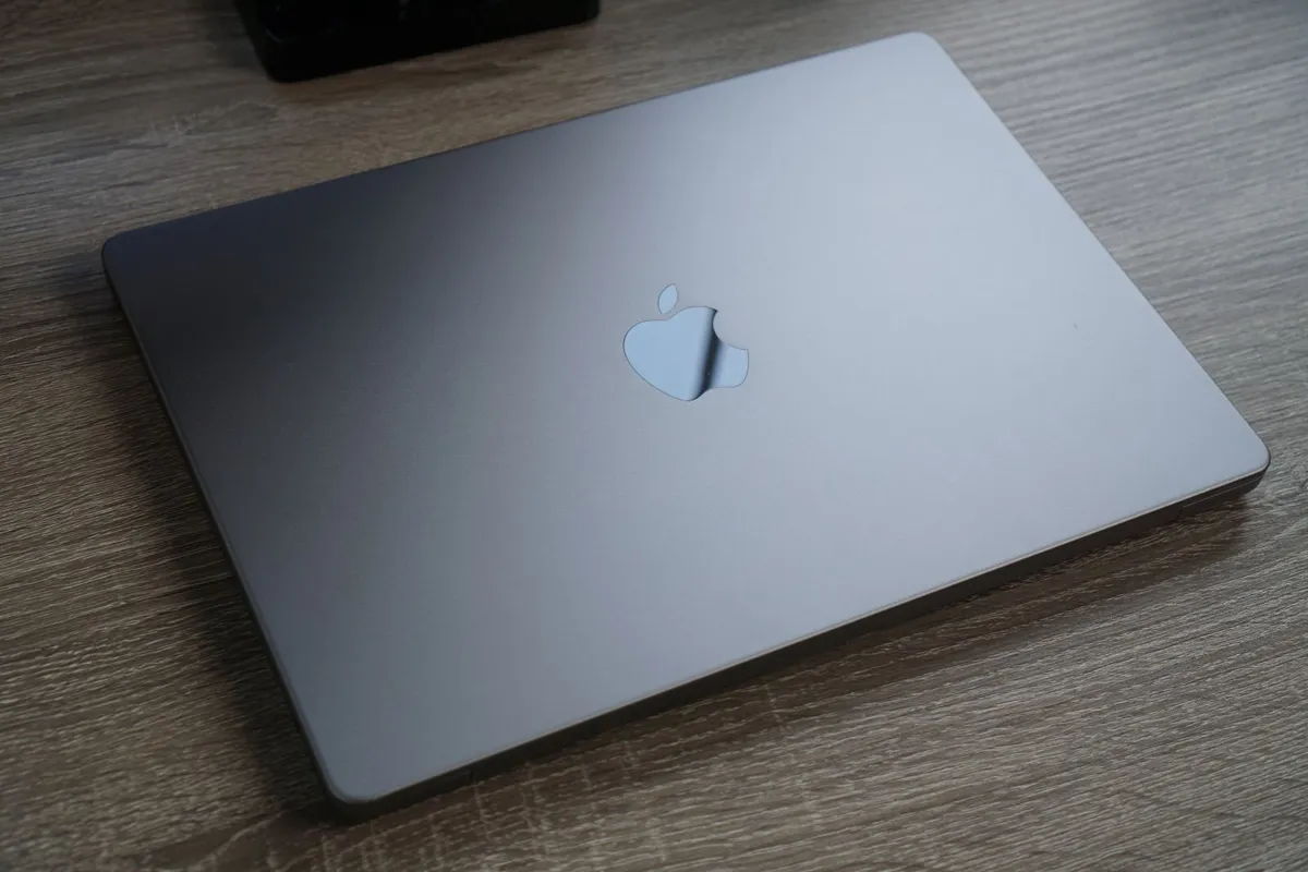 Macbook Pro 14" M1 Pro | 16GB Ram | 512GB | 96% - Image 4