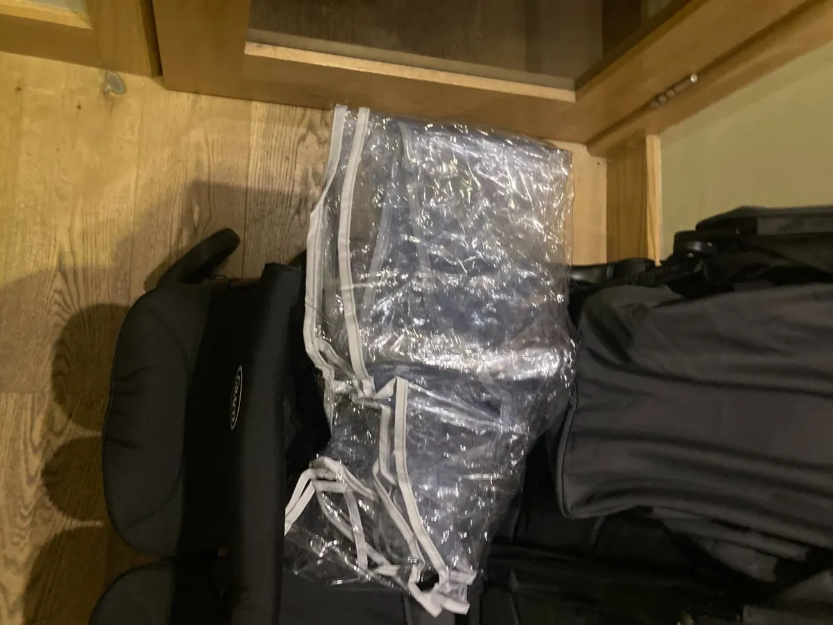 Graco Double Buggy / Stroller - Image 4