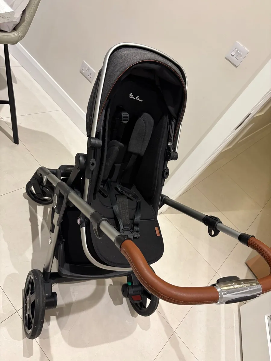 Silvercross Wave Travel System - Image 1