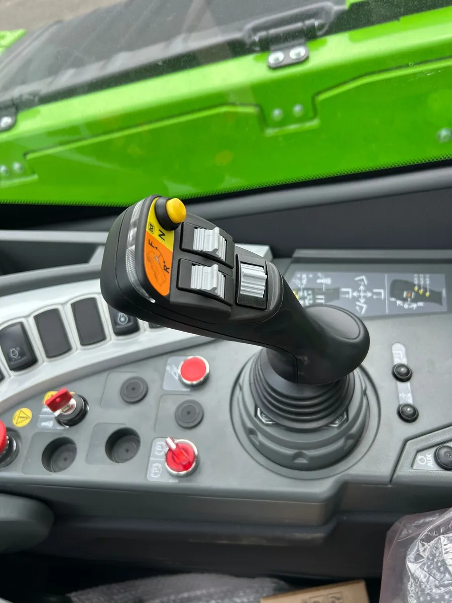 New Merlo P72.10 plus - Image 2