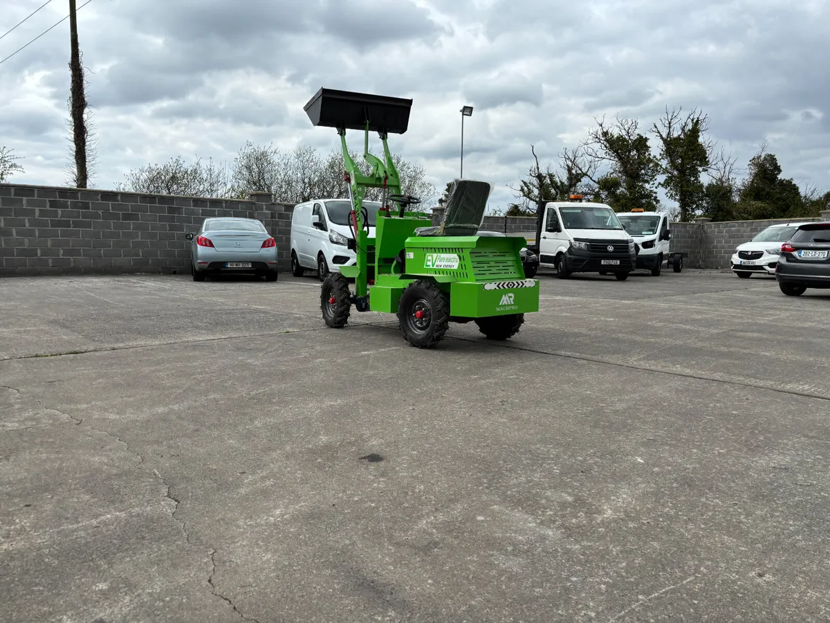 Compact EV Loader - Image 2