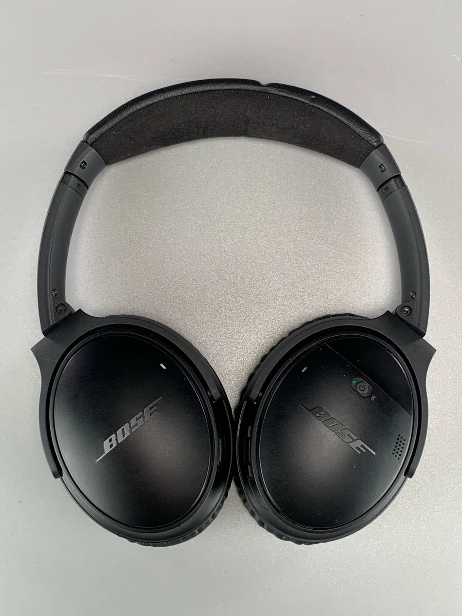 Bose QuietComfort 35 II headphones - Image 1