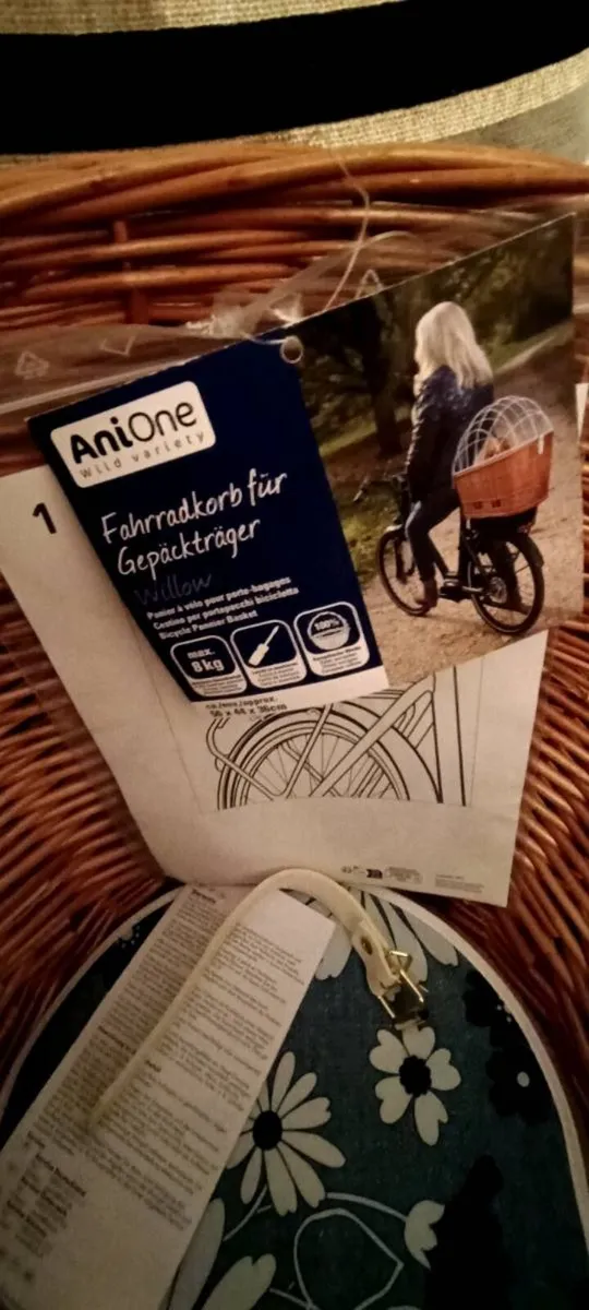 Dog carrier - Image 2