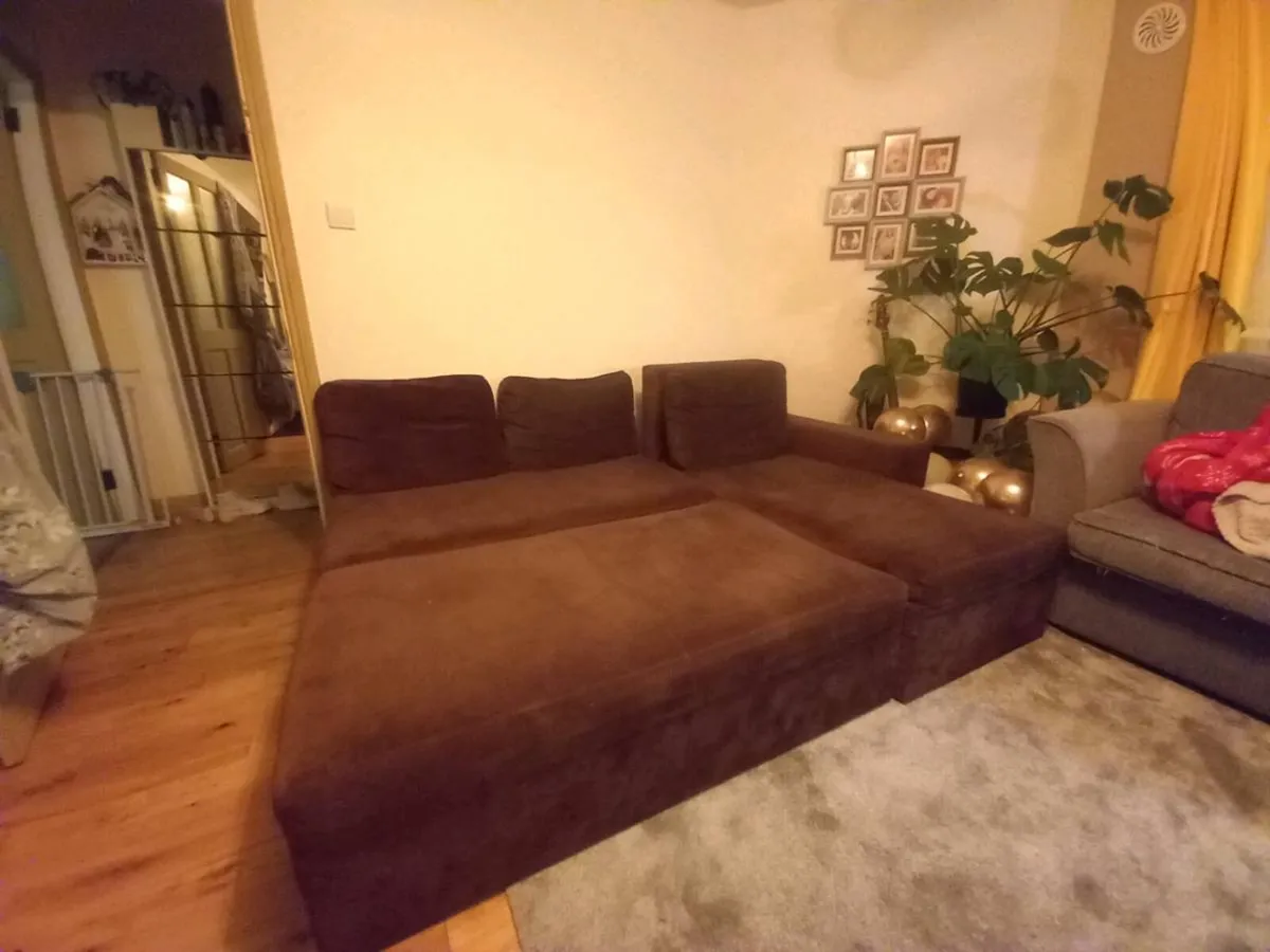 Free sofa beds - Image 2