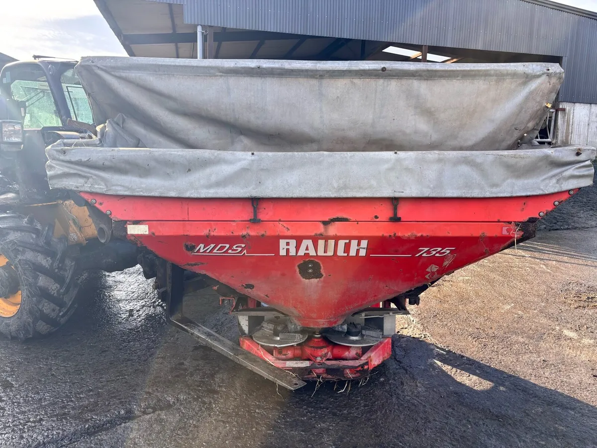 Rauch Fertiliser Spreader - Image 2