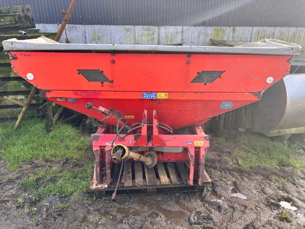 Rauch Fertiliser Spreader - Image 4