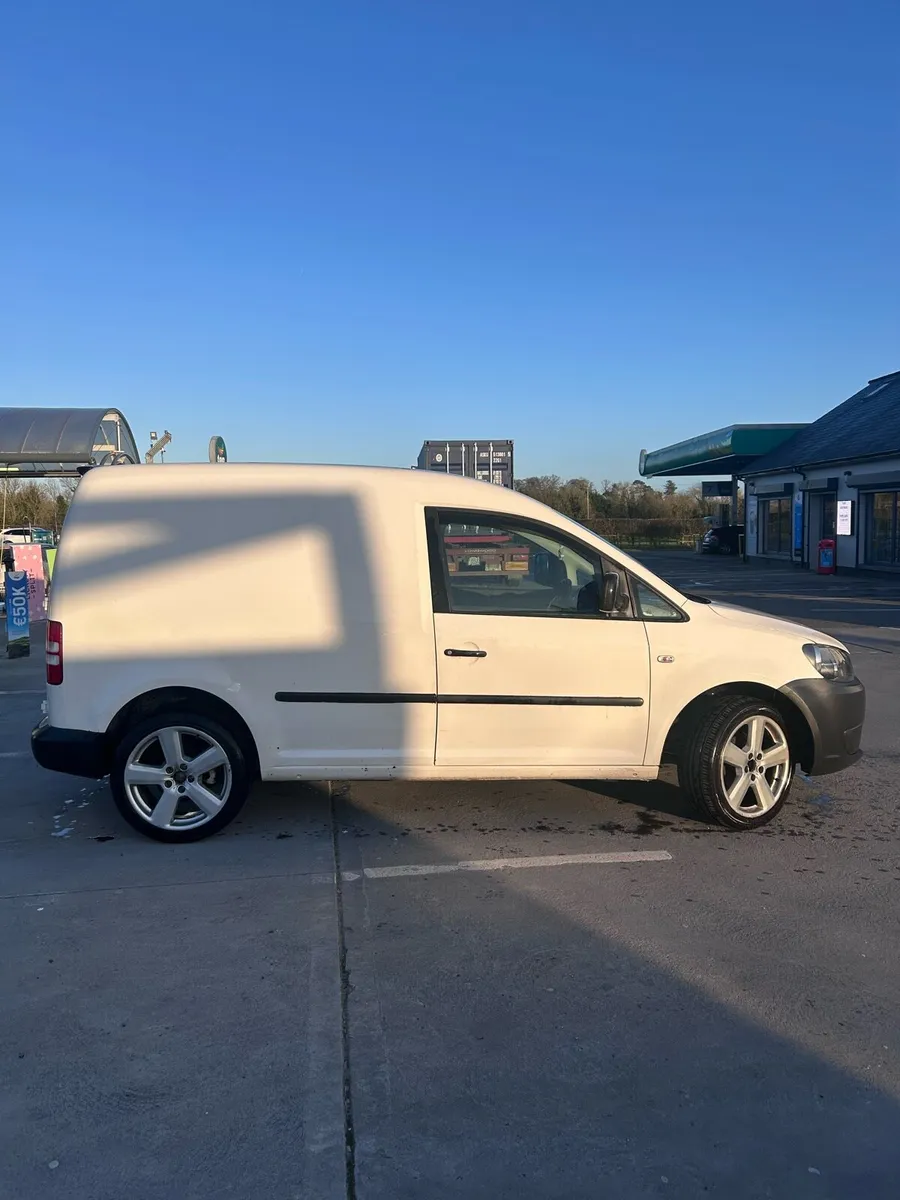 2012 VW Caddy Van - Image 4