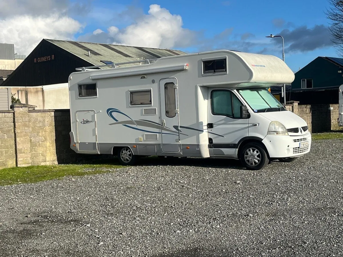 Camper Van - Image 2