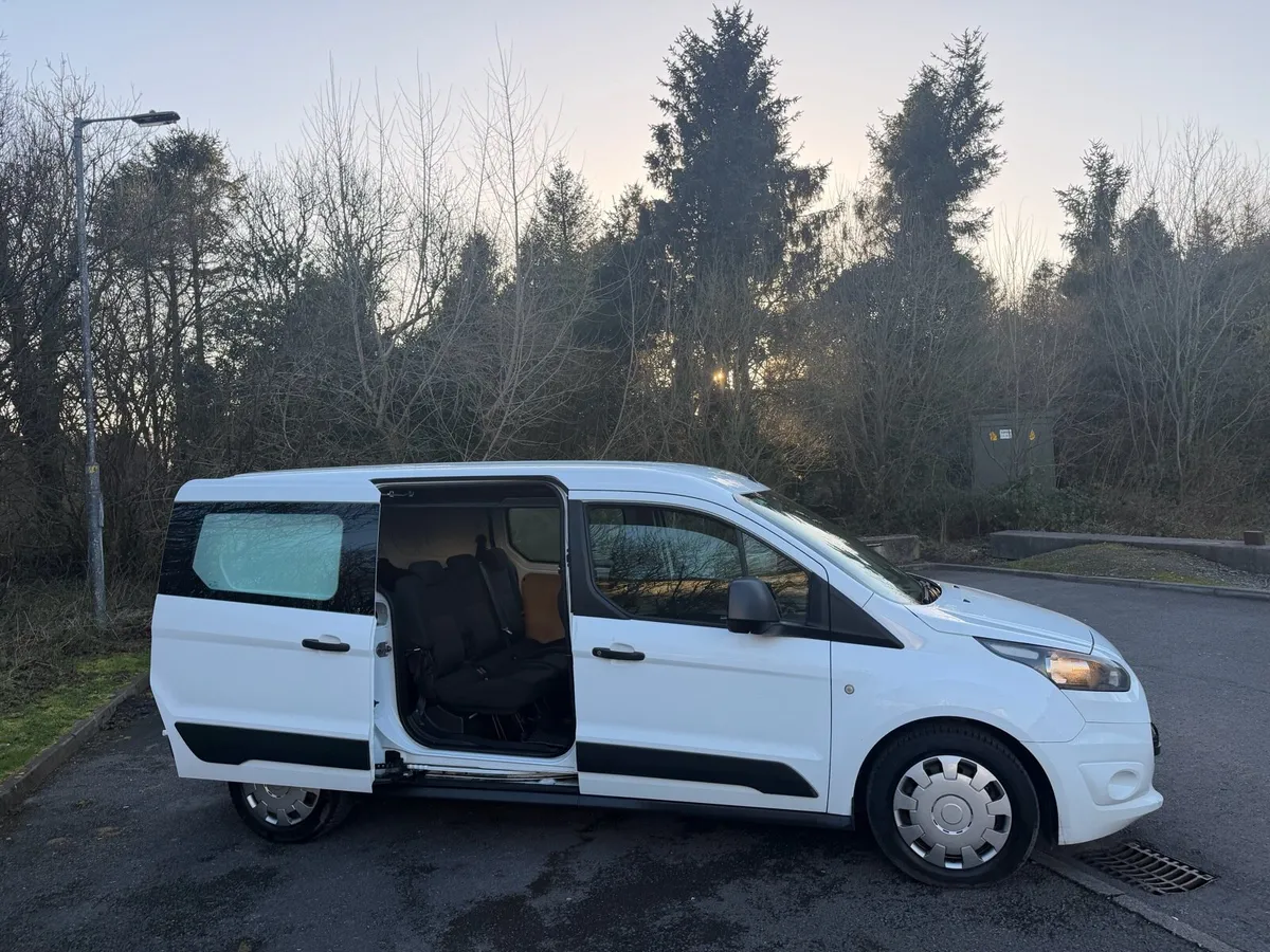 161 Ford Connect Crewcab - Image 3