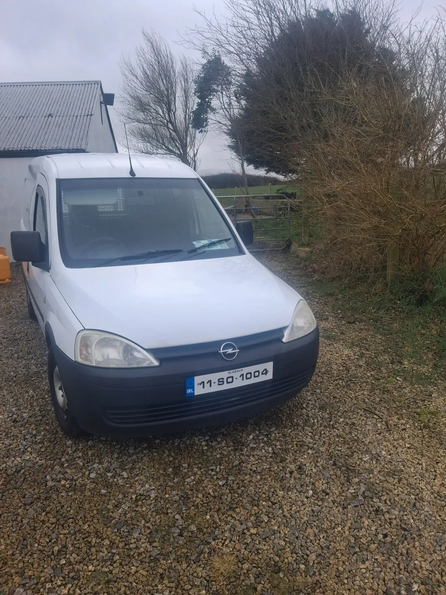 Opel Combo 2011-1.2L CVRT 06/26 - Image 2