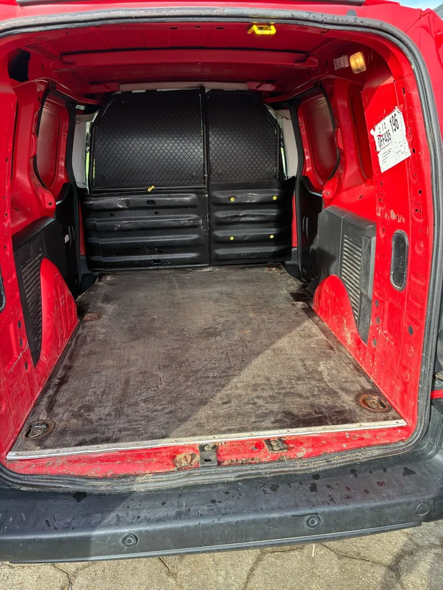 Peugeot Partner - Image 3