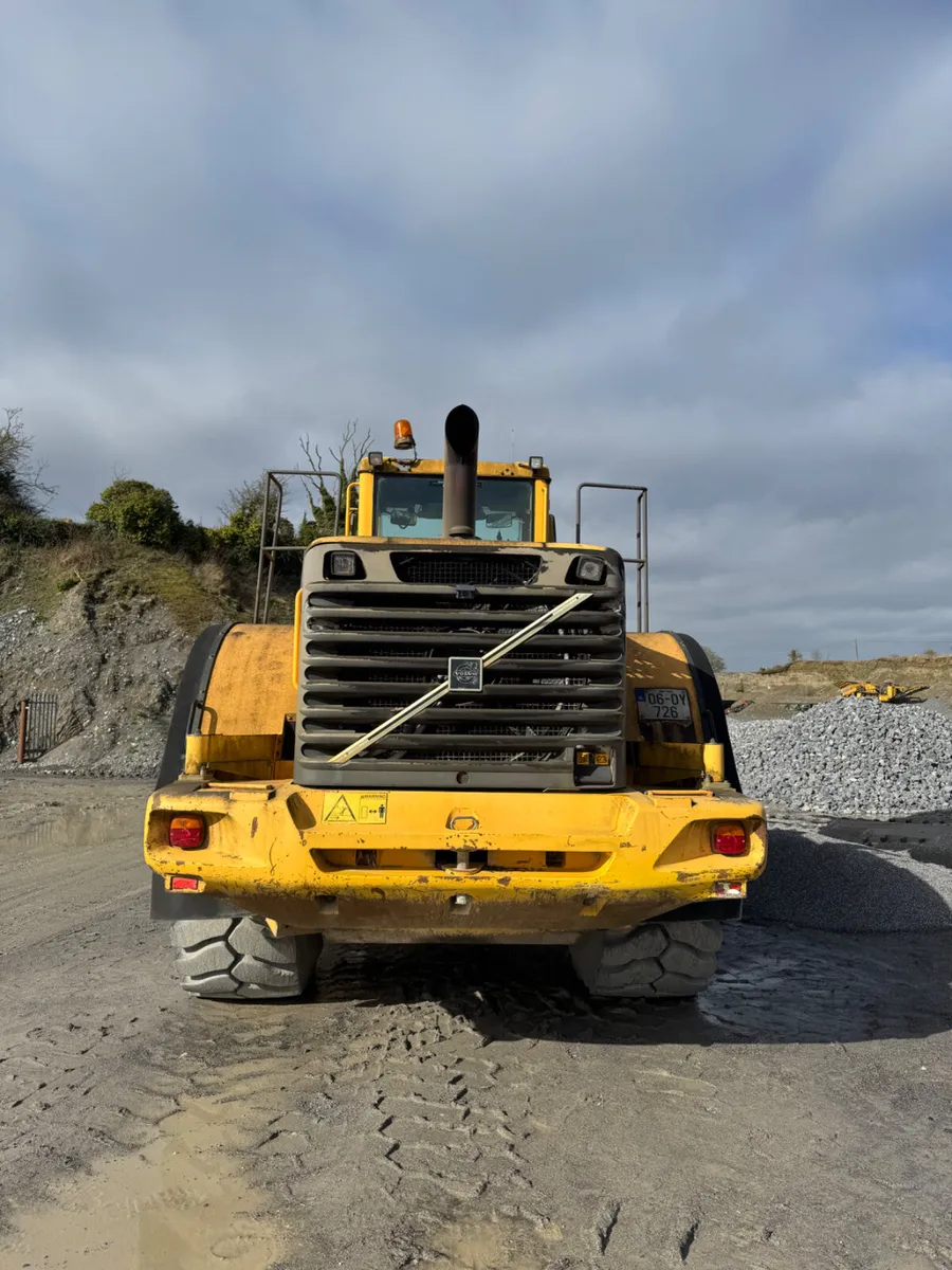 VOLV0 L180E 2006 LOADING SHOVEL - Image 3