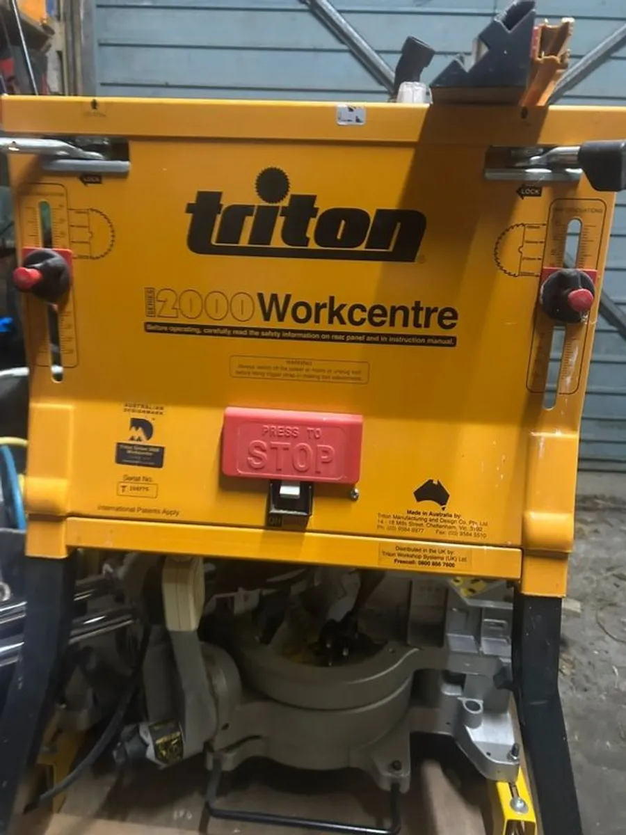 power saw and table - Image 3