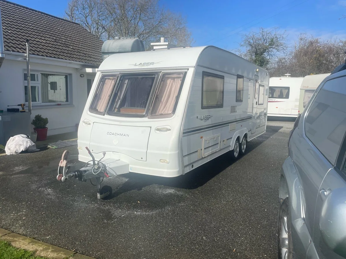 5 birth caravan - Image 2