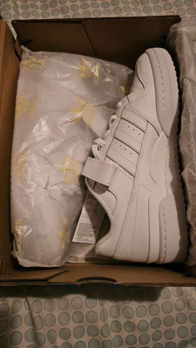 Adidas Trainers - Image 4