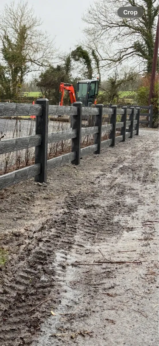 Concrete Ranch Rail fencing - Image 1