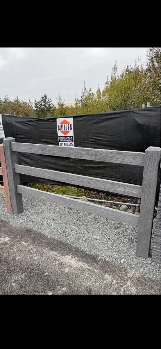 Concrete Ranch Rail fencing - Image 3