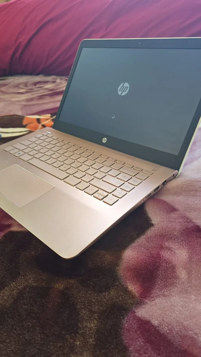 Hp laptop for sale working perfect read descriptio - Image 2
