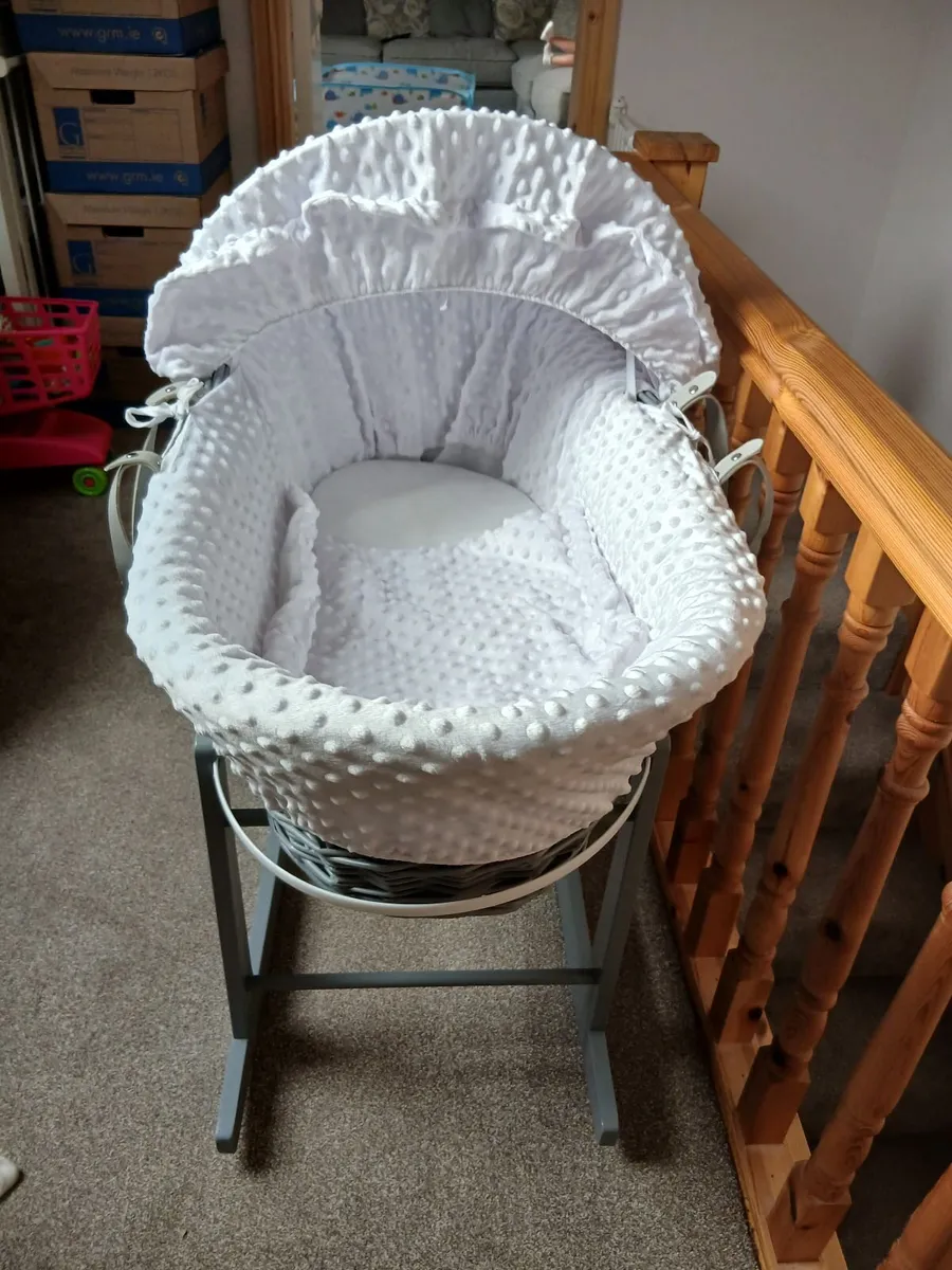 Moses Basket - Image 2
