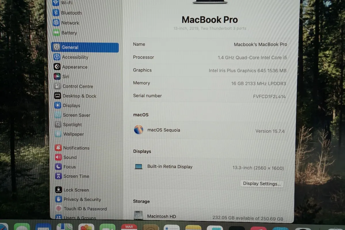 Apple MacBook Pro 13" 2019 | i5 | 16GB | 256GB - Image 2