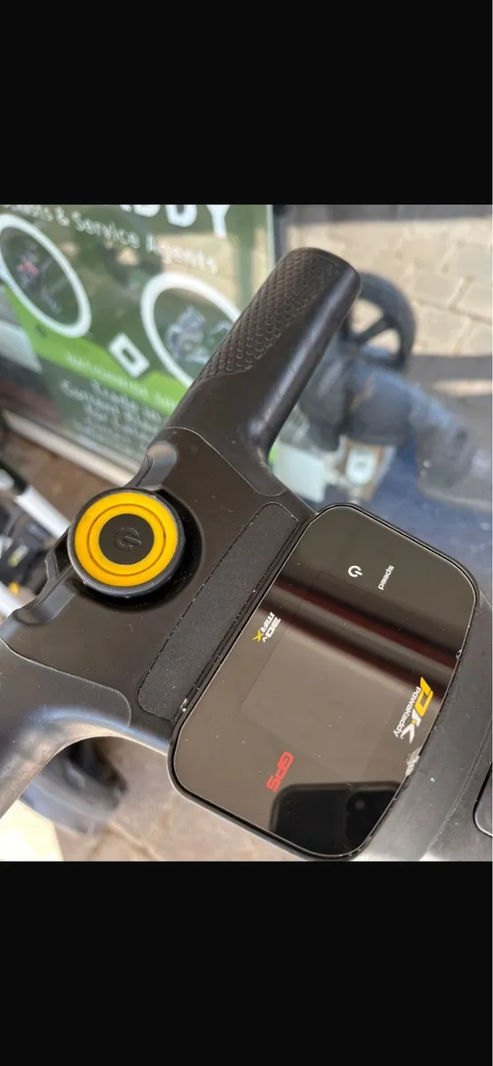 Powakaddy ct6 gps xl batteries - Image 3