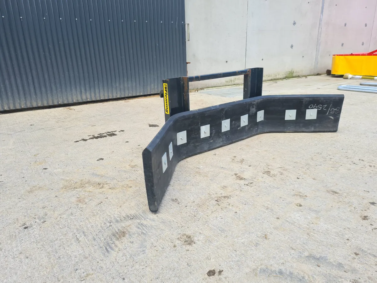 New FRONT LOADER YARD SCRAPERS INSTOCK - Image 4