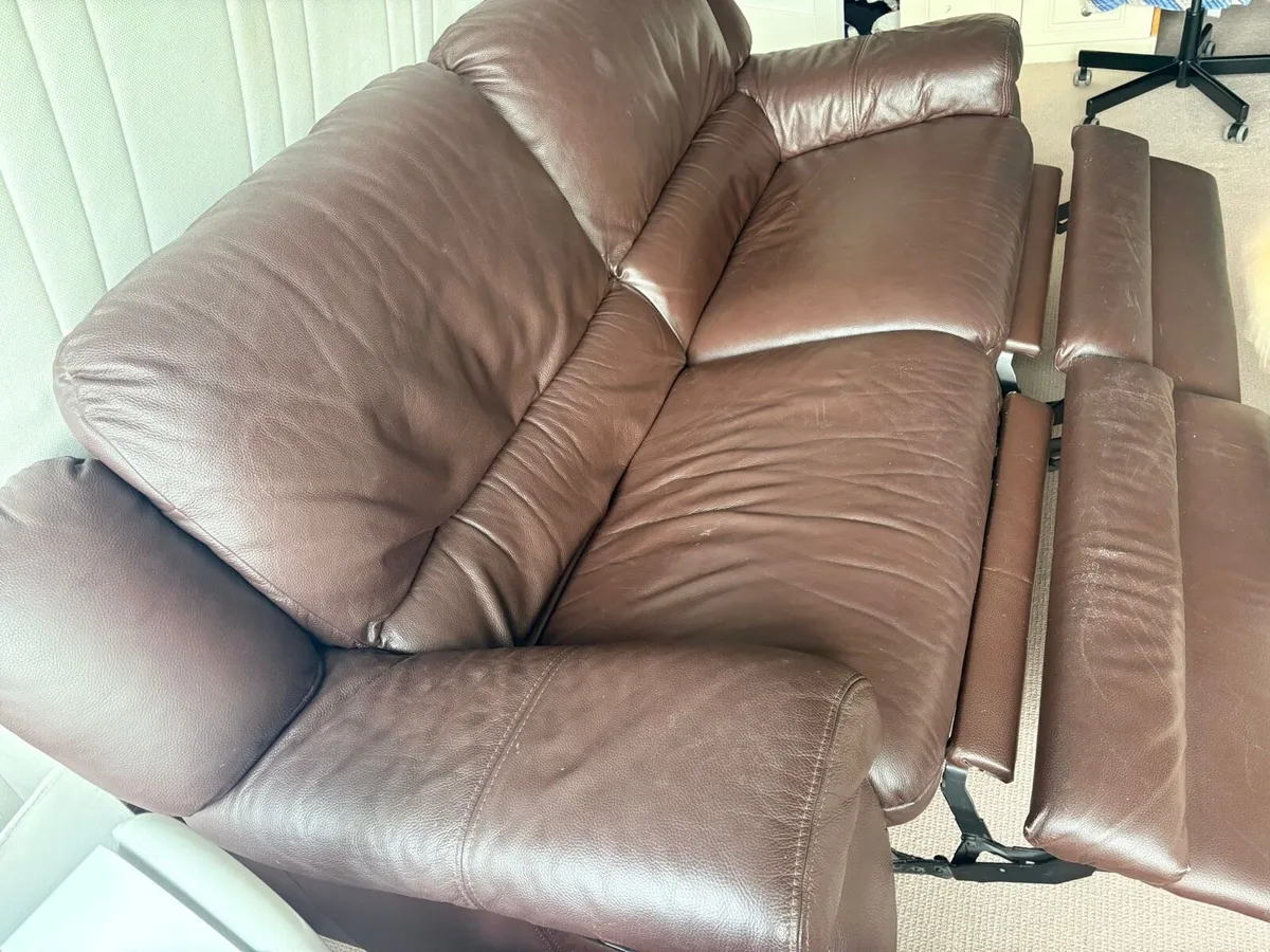 Reclining couch - Image 4