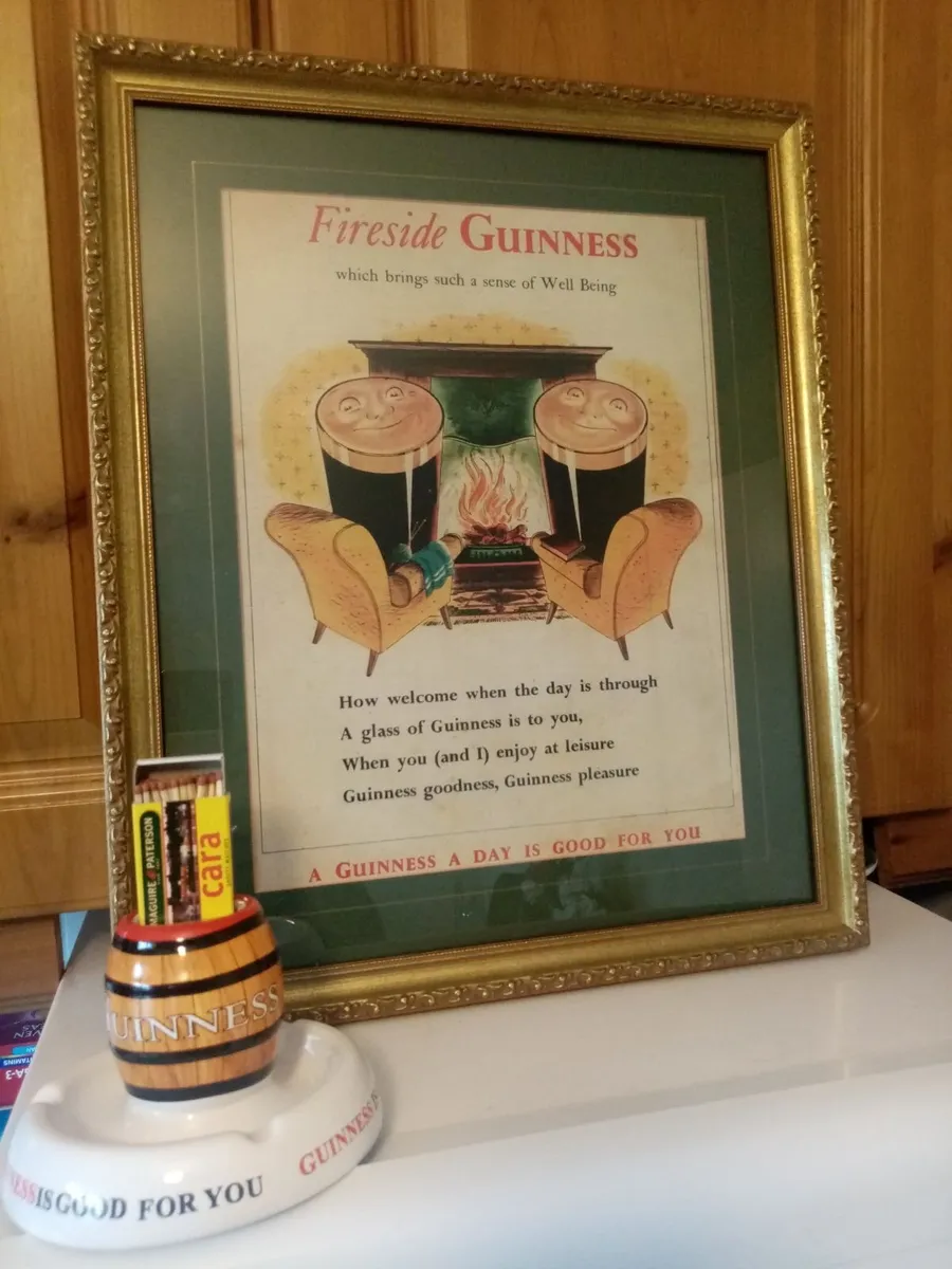 Collectables Home Bar - Image 1