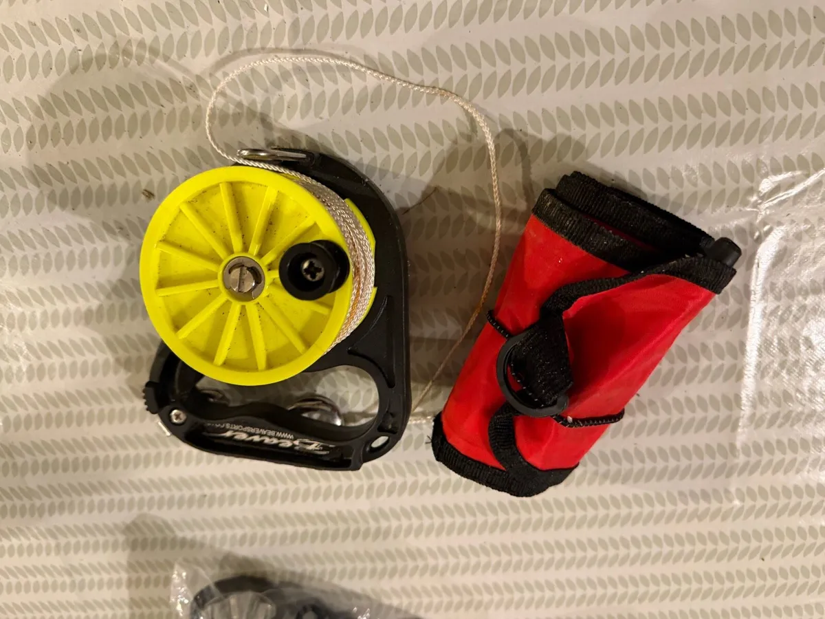 Reel and Smb - Svuba diving