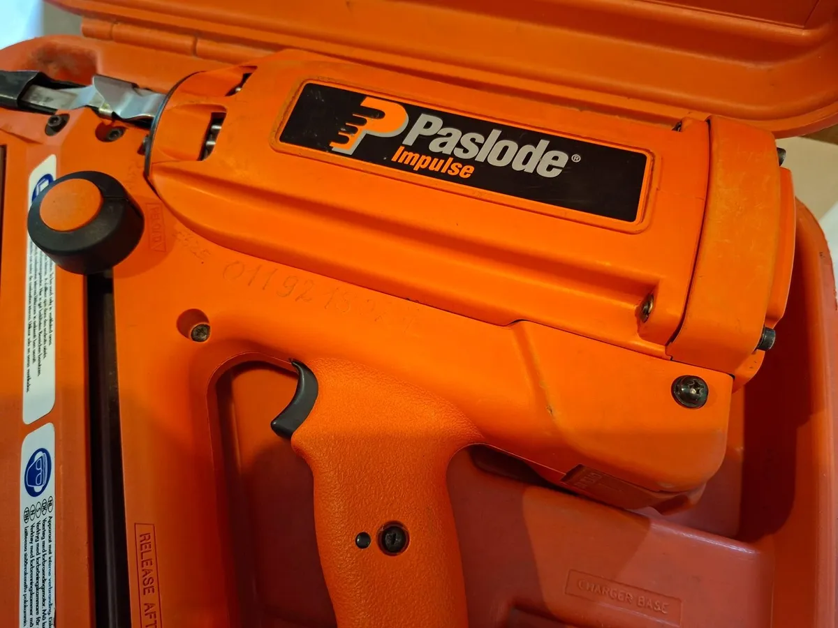 Paslode im350 1st Fix Nail Gun"Fully Serviced" - Image 2