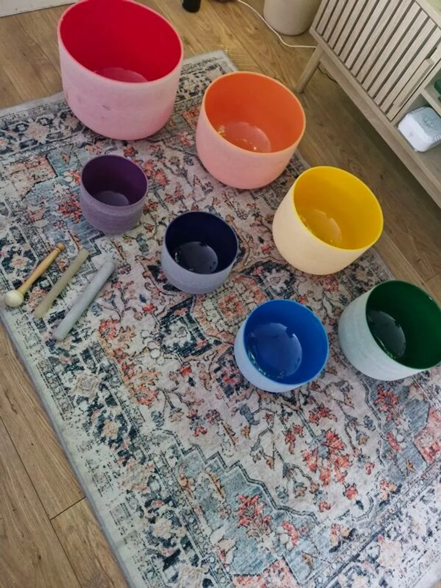chakra set of crystal sound bowls - Image 3