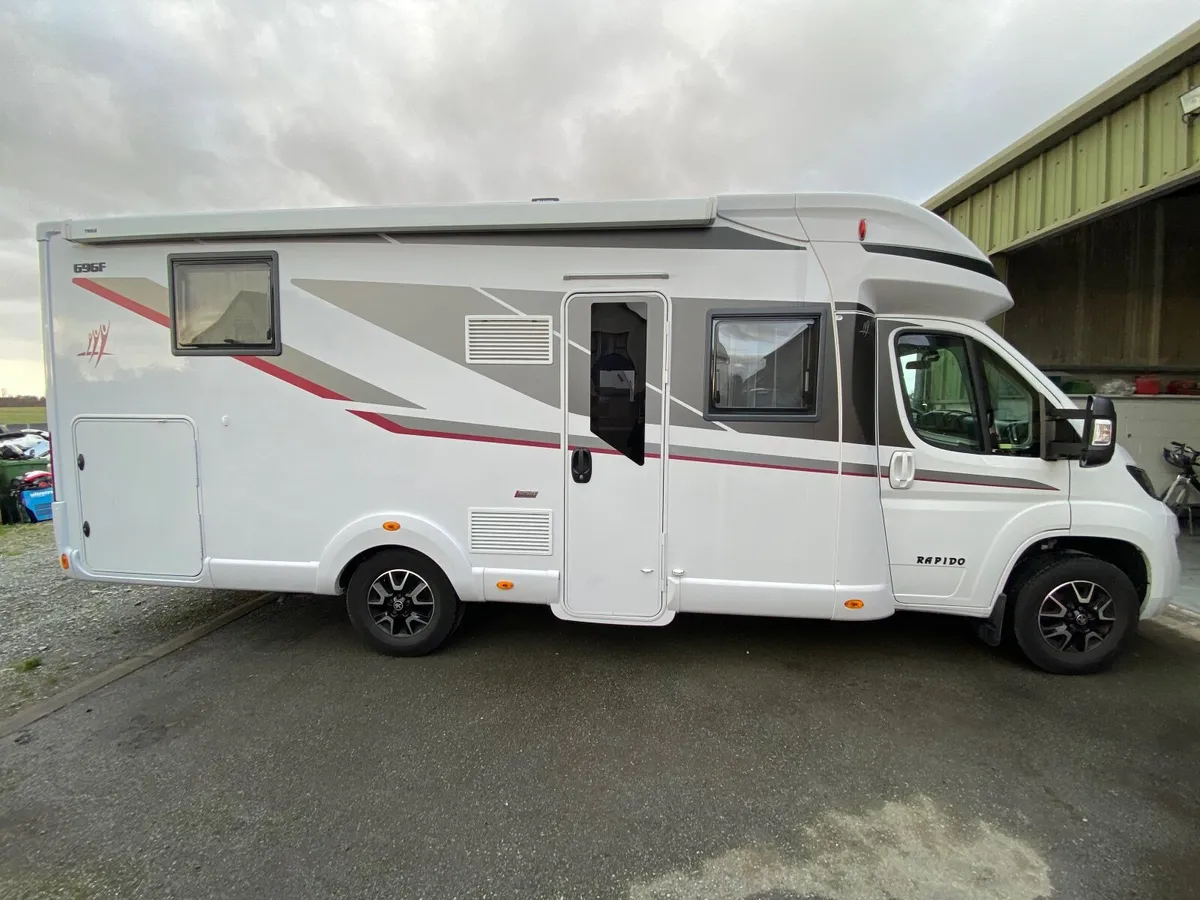 Motorhome - Image 2