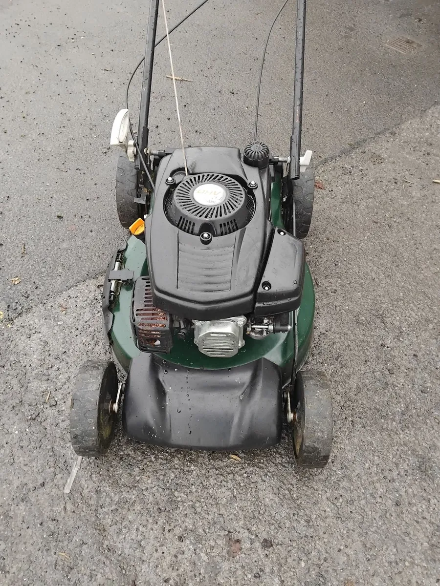 Push lawnmower mulcher working perfect - Image 3