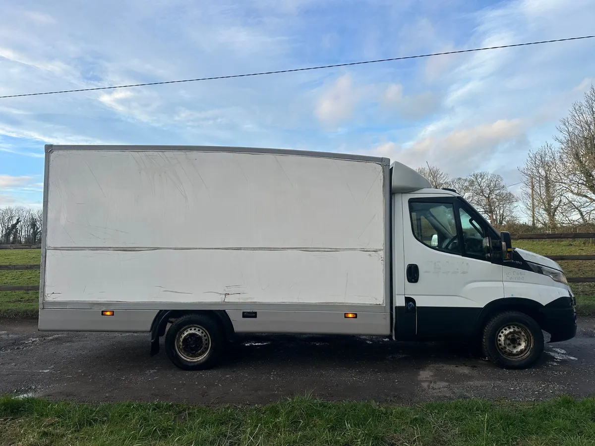 Iveco Daily 2017 Fridge Automatic - Image 2