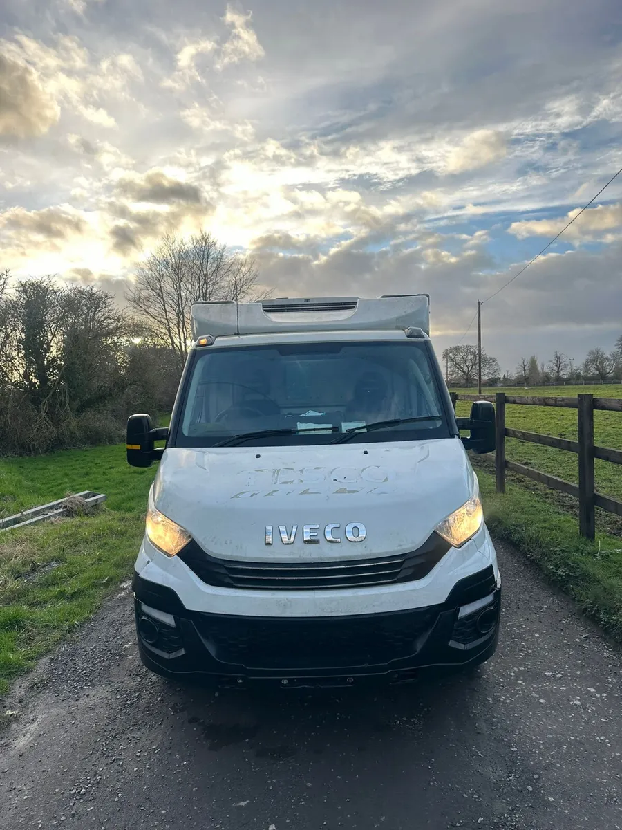 Iveco Daily 2017 Fridge Automatic - Image 3