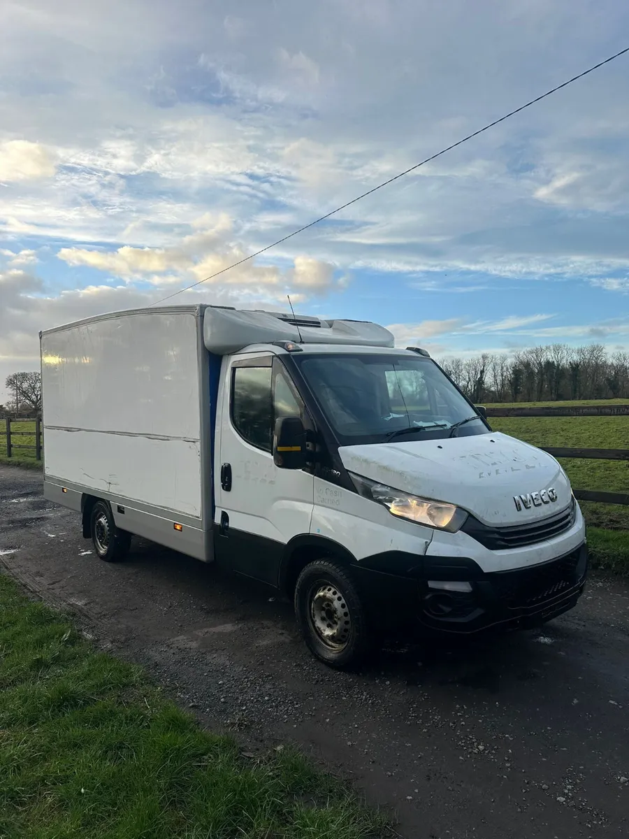 Iveco Daily 2017 Fridge Automatic - Image 1