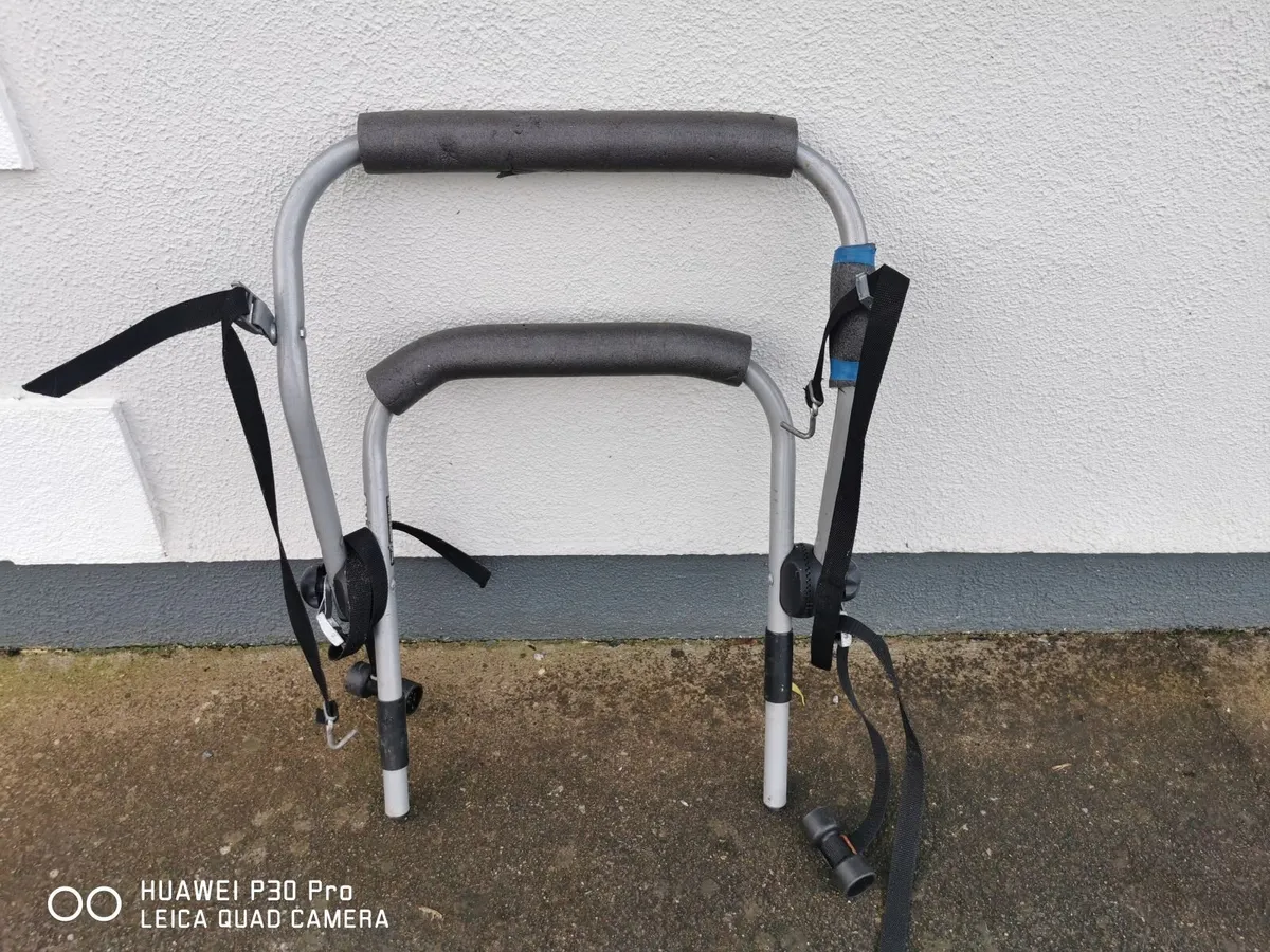 Halfords bike carrier - Image 1
