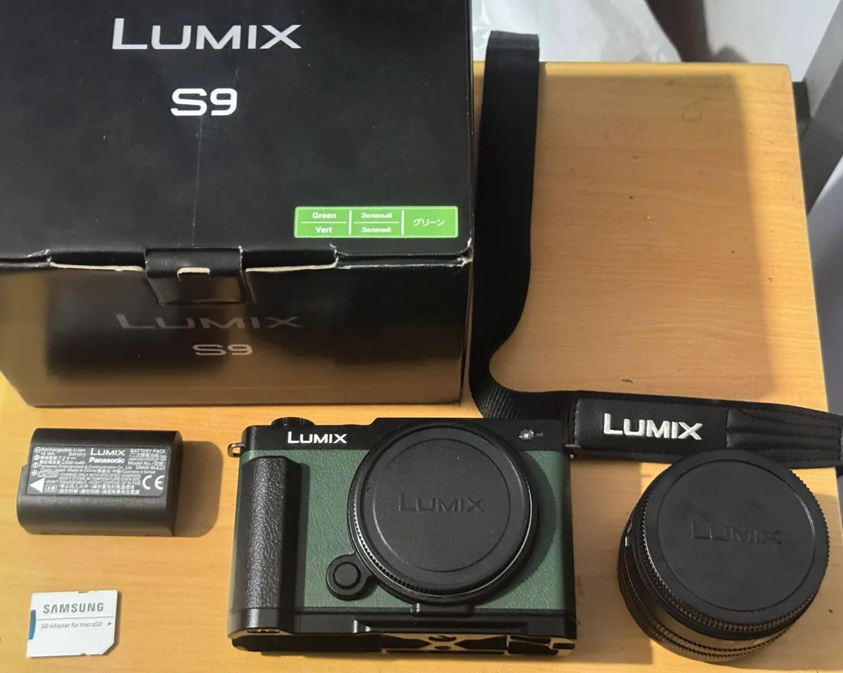 Panasonic Lumix S9 + 18-40mm Lens + SmallRig Grip - Image 2
