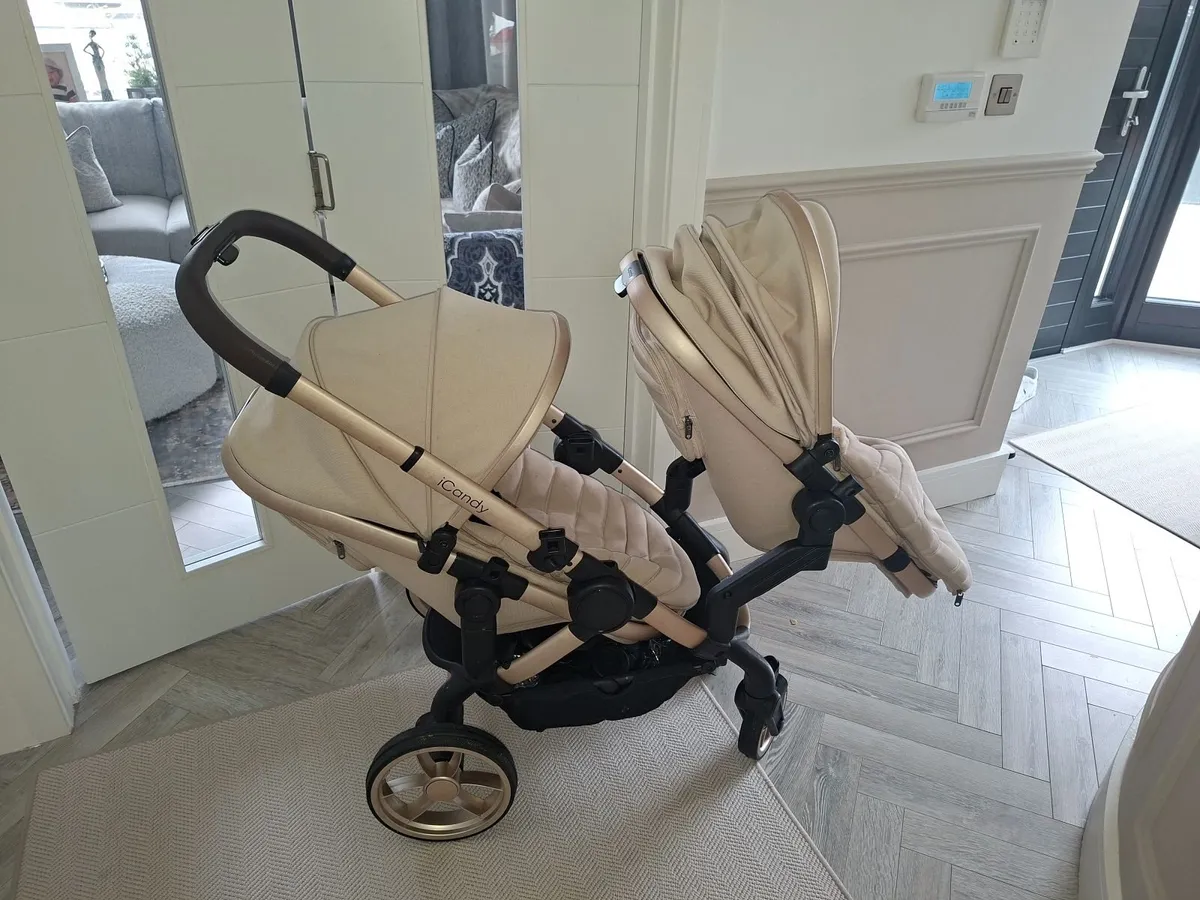 Pram/Buggy - Image 2