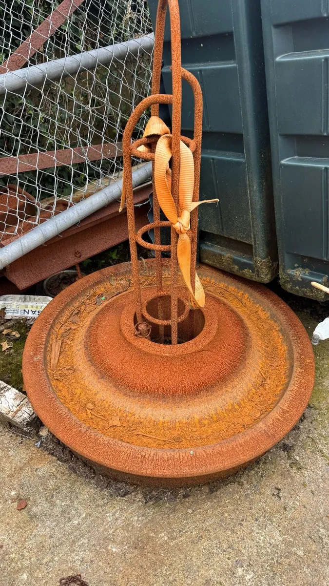 Train Wheel Boat very Heavy Mooring Weight - Image 1
