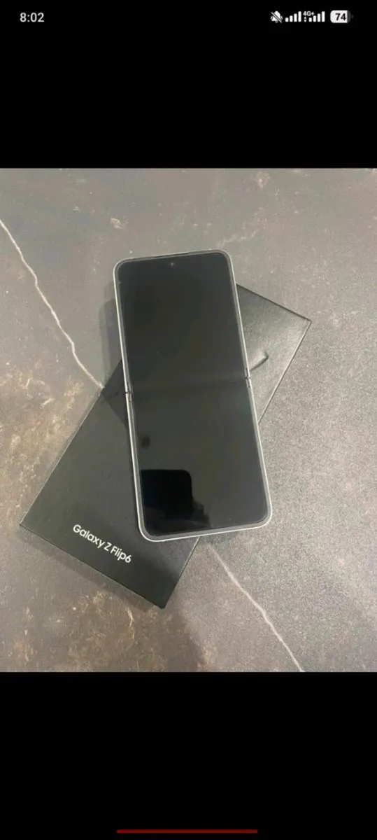 Samsung Z flip 6 - Image 2