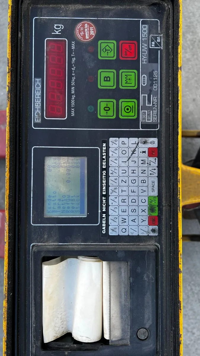 Pallet Truck with Scale 1500 kg - Image 2