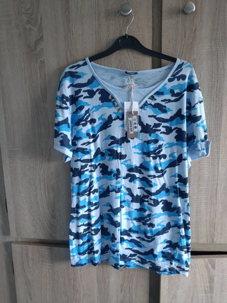 Camouflage style t shirt size s m - Image 1