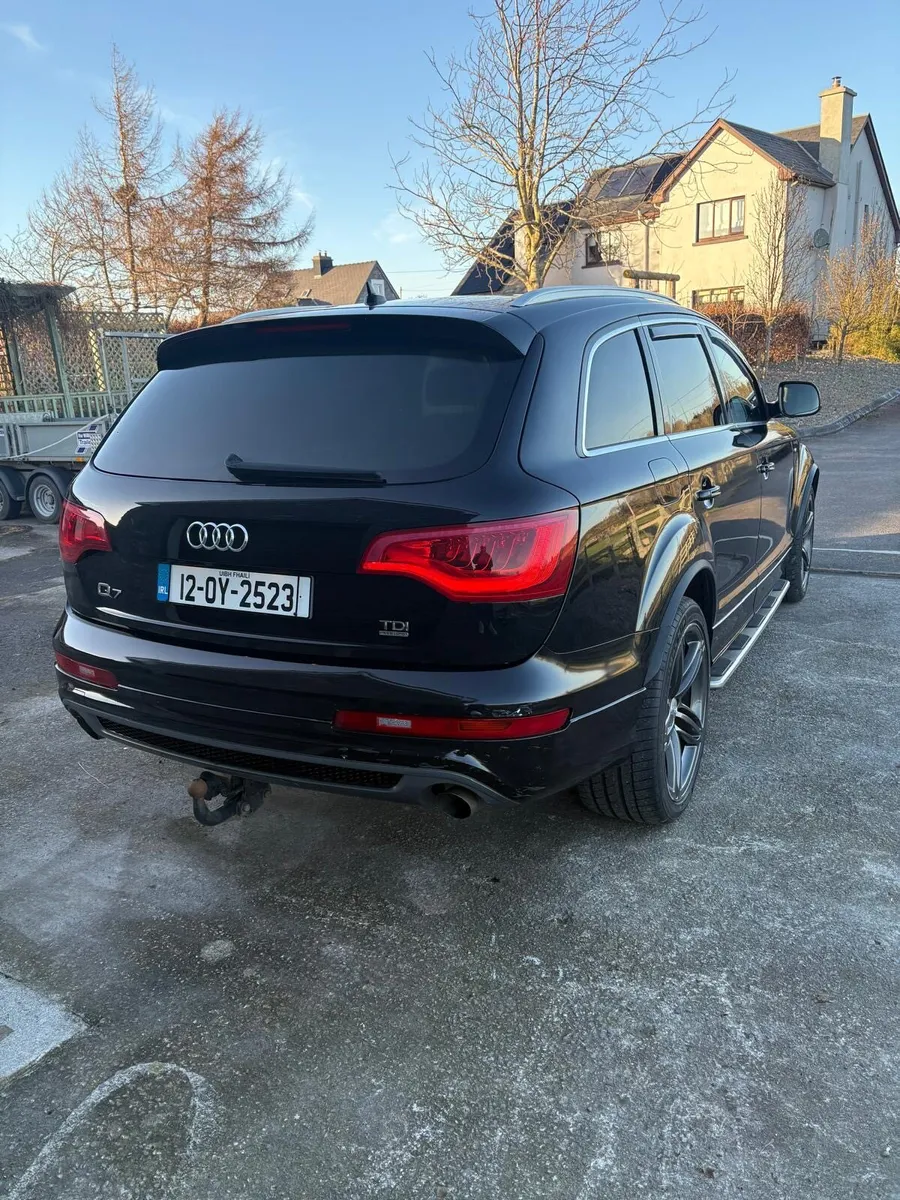 Audi Q7 - Image 3